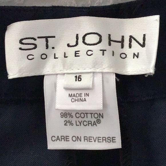St. John size 16 navy velvet pants. NWOT - Picture 4 of 6